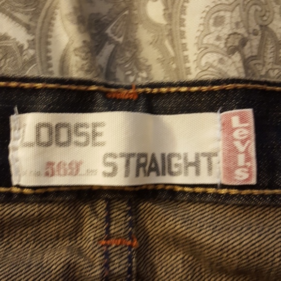 Men's Levi 569 dark wash jeans - Picture 3 of 5